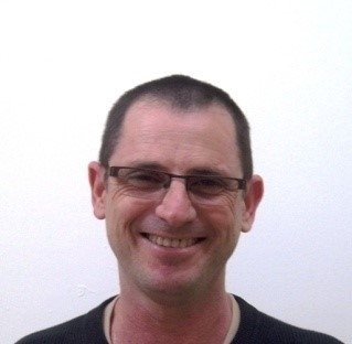 דר' גדי ברטור